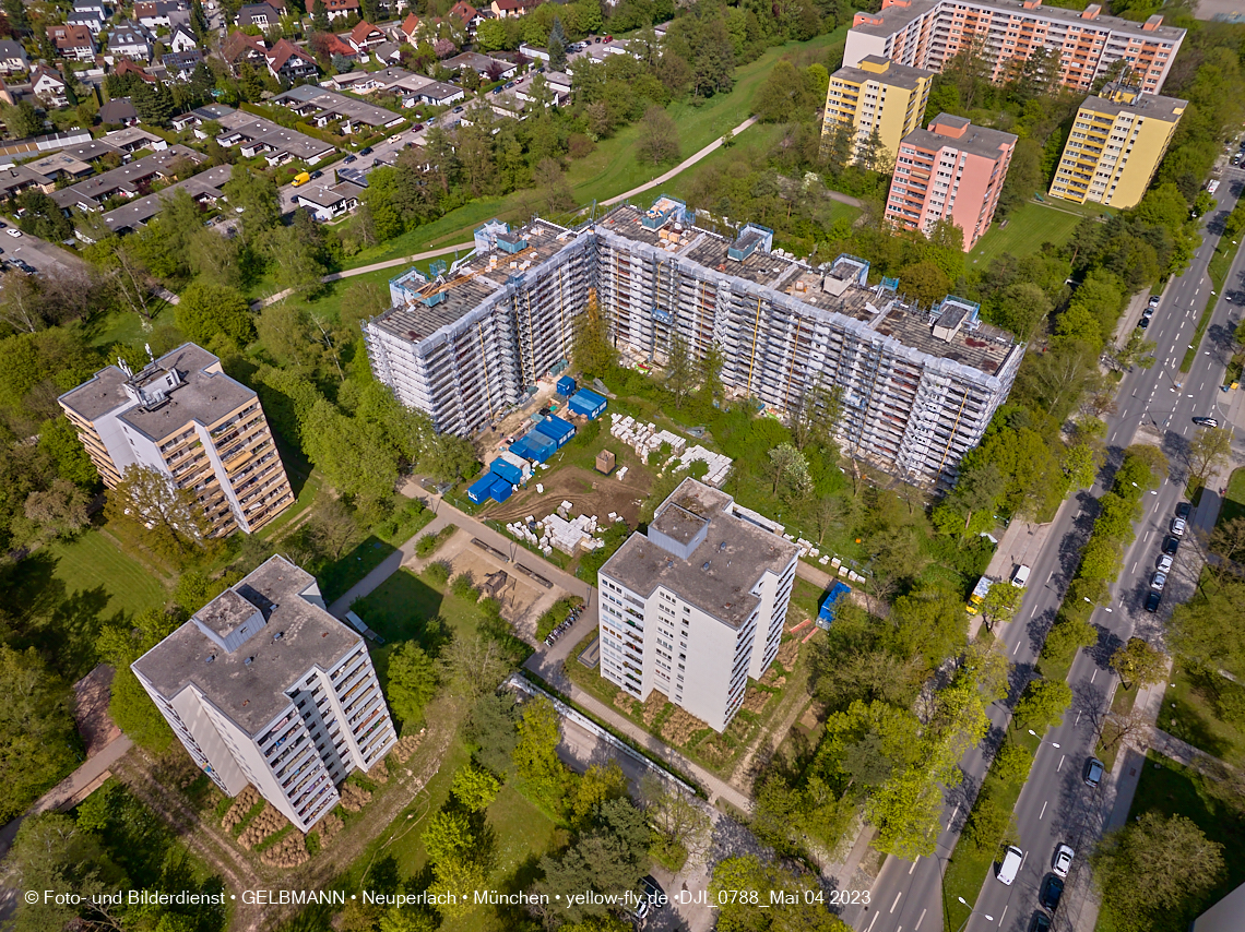 04.05.2023 - Sanierung am Karl-Marx-Ring 11-21 in Neuperlach